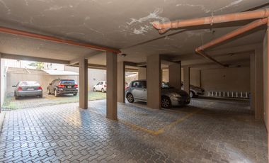 Departamento en venta en Martínez, de 2 ambientes, cochera, baulera.