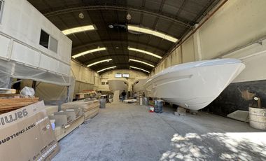 Galpón en alquiler en Zona Industrial 700 Mts cubiertos