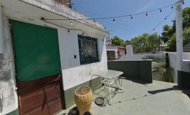 NUEVAS CONDICIONES, Chalet sobre Belgrano 1195 con patio