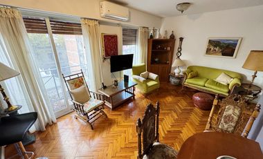 Departamento tres ambientes con cochera en alquiler