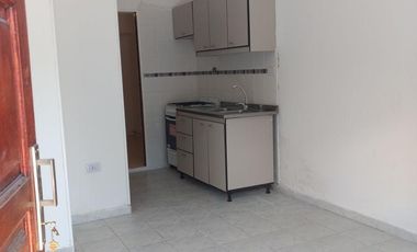 Departamento 2 amb. con patio en San Justo