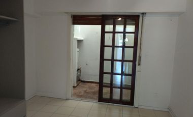 Departamento 2 amb. con patio en San Justo