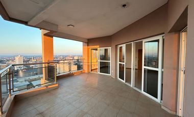 ALQUILER | SEMIPISO CÉNTRICO 4 DORMITORIOS   2 COCHERAS – POSADAS