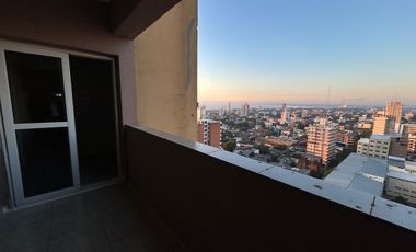 ALQUILER | SEMIPISO CÉNTRICO 4 DORMITORIOS   2 COCHERAS – POSADAS