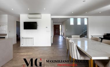 Casa en alquiler, 5 ambientes. Terralagos, Canning.