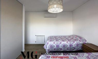 Casa en alquiler, 5 ambientes. Terralagos, Canning.