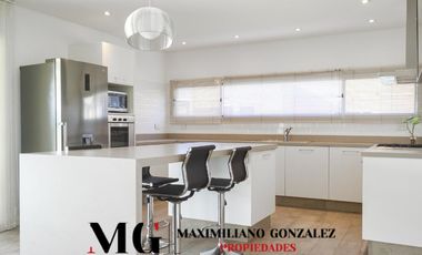 Casa en alquiler, 5 ambientes. Terralagos, Canning.