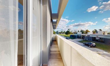 CASA EN VENTA EN LA PLATA GORINA 3 DORMITORIOS TERRAZA