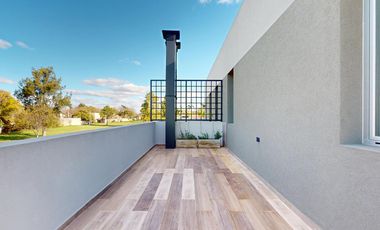 CASA EN VENTA EN LA PLATA GORINA 3 DORMITORIOS TERRAZA