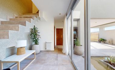 CASA EN VENTA EN LA PLATA GORINA 3 DORMITORIOS TERRAZA