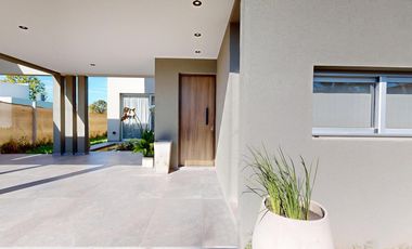 CASA EN VENTA EN LA PLATA GORINA 3 DORMITORIOS TERRAZA