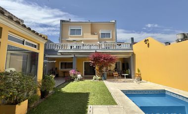 CASA ALQUILER FLORIDA 6 AMBIENTES JARDIN PILETA