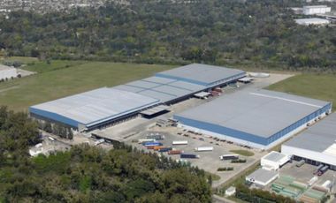 NAVE INDUSTRIAL DE 9200 M2 EN PARQUE INDUSTRIAL PILAR