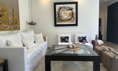 Casa en villa allende