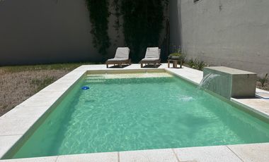 Casa en villa allende
