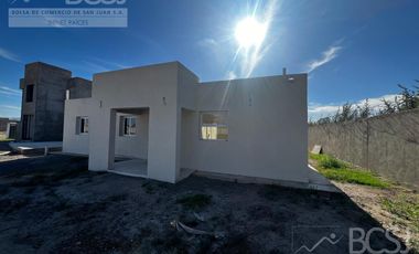 Casa en Bº Privado Aromas de Campo