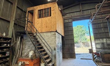 Galpón - 320 m2 cubiertos - Lote 1200 m2 -Berazategui