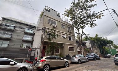 Venta Olivos PH 4 ambientes   jardín sin expensas