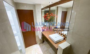 VENTA O ALQUILER - CASA 5 AMB. CON PATIO, TZA, COCHERA Y ASCENSOR EN VILLA DEVOTO