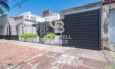 Casa en venta 3 dormitorios cochera y patio seco Alvear 4400 Sargento Cabral