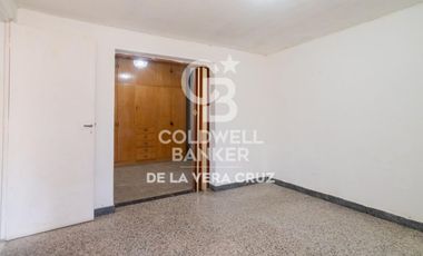 Casa en venta 3 dormitorios cochera y patio seco Alvear 4400 Sargento Cabral