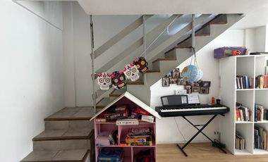 Casa en Olivos con parque y cochera
