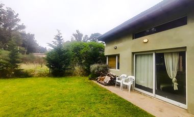 VENTA | APTO CREDITO | CASA 2 AMB CON GRAN JARDIN | ZONA BOSQUE P RAMOS