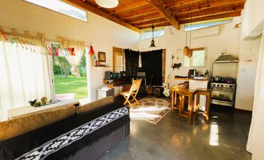 VENTA | APTO CREDITO | CASA 2 AMB CON GRAN JARDIN | ZONA BOSQUE P RAMOS