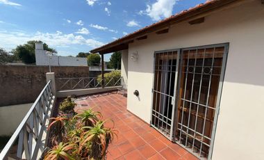 Casa en venta cuatro dormitorios en Junin, Bs, As.