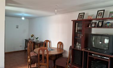 COMODA Y ACOGEDORA CASA CERCANA A MIM