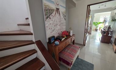 Casa en Venta en CAMINO DEL ROBLE