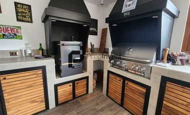 Casa En Venta De 4 Dorm. Lago Rapel