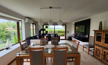 Casa En Venta De 4 Dorm. Lago Rapel