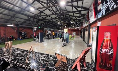 Gran centro deportivo en operación a puerta cerrada