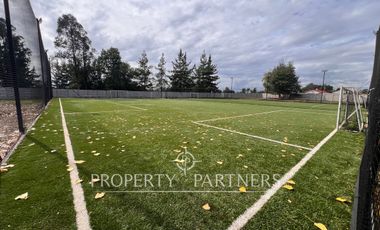 Gran centro deportivo en operación a puerta cerrada