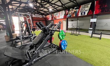 Gran centro deportivo en operación a puerta cerrada
