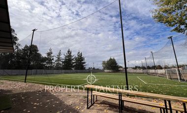 Gran centro deportivo en operación a puerta cerrada