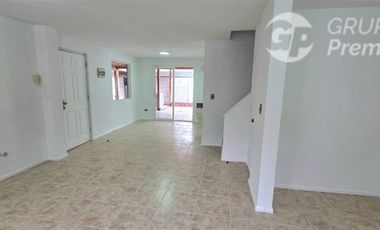 Casa en Venta en Madrid con Las Torres Sur, Quilicura