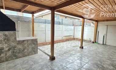 Casa en Venta en Madrid con Las Torres Sur, Quilicura