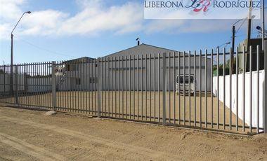 Local Comercial en Arriendo en Galpón en Camino Internacional