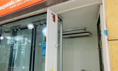 Local Comercial en Venta en Huérfanos / San Antonio