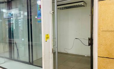 Local Comercial en Venta en Huérfanos / San Antonio
