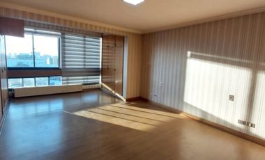 OFICINA 285M2 PISO 8  OHIGGINS  A. PINTO