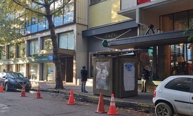 OFICINA 285M2 PISO 8  OHIGGINS  A. PINTO