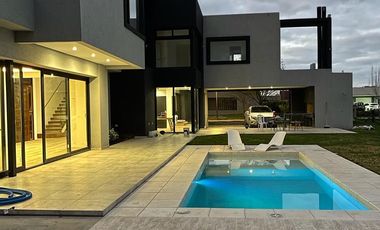 VENTA - CASA - COUNTRY ALTOS DE LA RIBERA