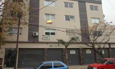 Local en excelente ubicación comercial. - Banfield Este