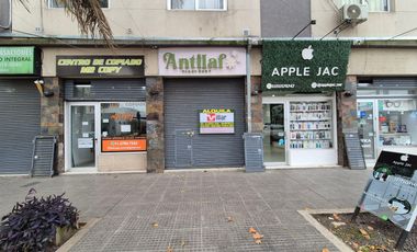 Local en excelente ubicación comercial. - Banfield Este