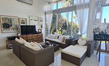 Casa - Los Alisos