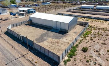 En Alquiler | Galpón de 450 m2 | Parque Industrial | Centenario