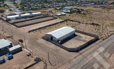 En Alquiler | Galpón de 450 m2 | Parque Industrial | Centenario